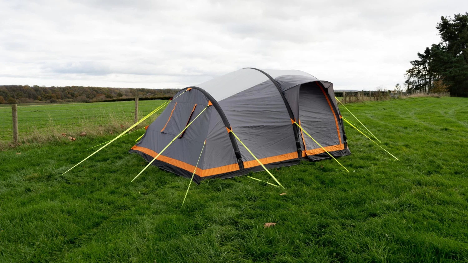 OLPRO Abberley XL Breeze 4 Berth Inflatable Tent 4 OLPRO Abberley XL Breeze 4 Berth Inflatable Tent - Image 4