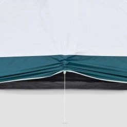 Quechua 4 Man Blackout Tent With Poles - Arpenaz 4.2 F&B -Outdoor Camping Store k635a498166e40a3a27c7bd9123d61f70