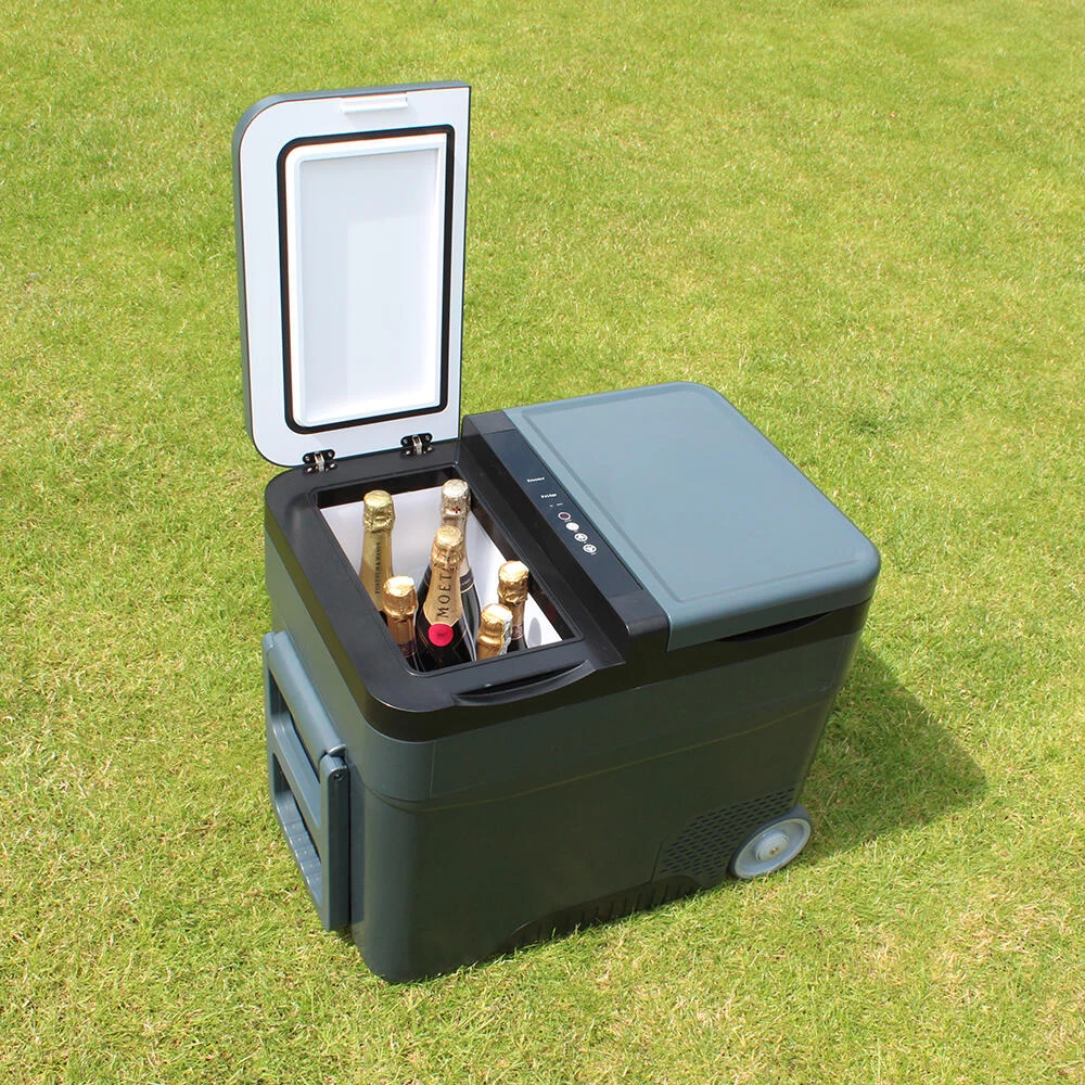 Eco Deep Extreme Compressor Cooler 45L 2 Eco Deep Extreme Compressor Cooler 45L - Image 2