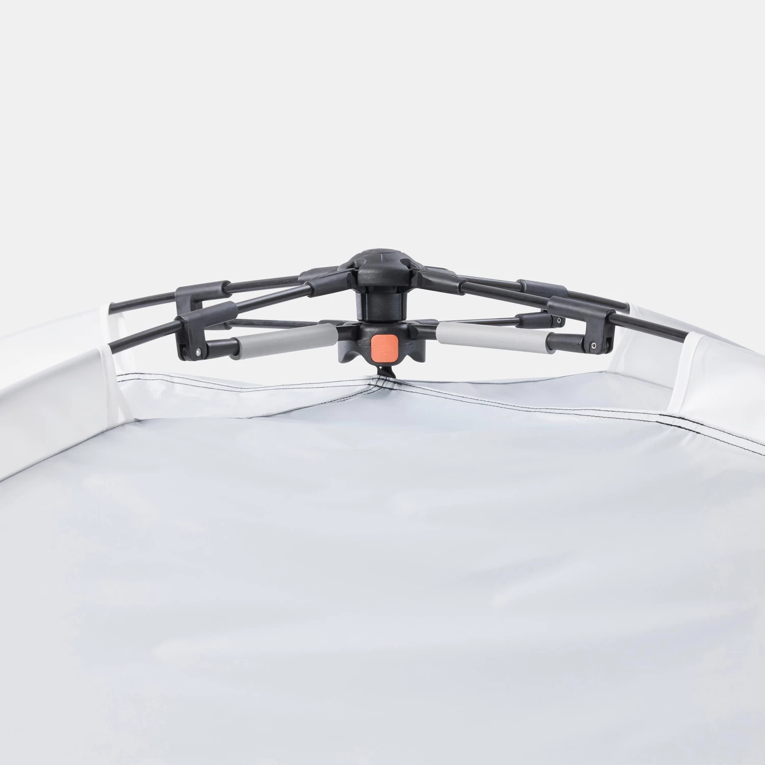 Quechua Instant Camping Shelter 4 Person 4 Quechua Instant Camping Shelter 4 Person - Image 4